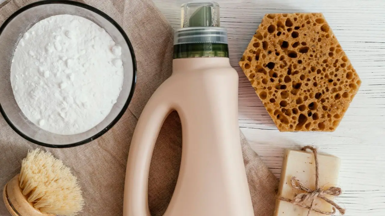 Ammorbidente: ecco gli effetti negativi su pelle, salute e lavatrice che nessuno ti dice