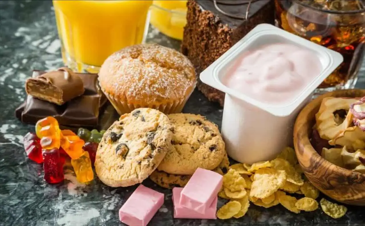 Non riesci a dimagrire? Elimina subito questi 5 cibi nemici del metabolismo