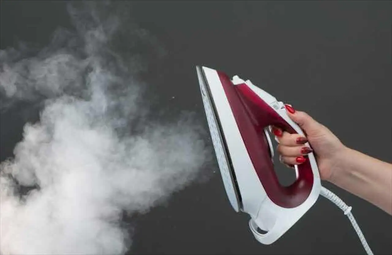 Il nuovo passatempo che appassiona tutti: crea oggetti sorprendenti con perline e ferro da stiro